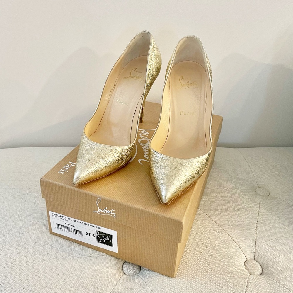 Christian Louboutin Size 7 heels